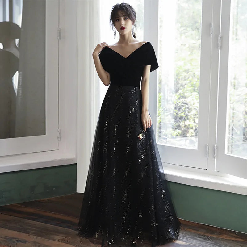 High End Slimming Evening Dress for Women 2026 New Black V-neck Velvet Atmospheric Long Style Elegant Aura Queen Host Dress