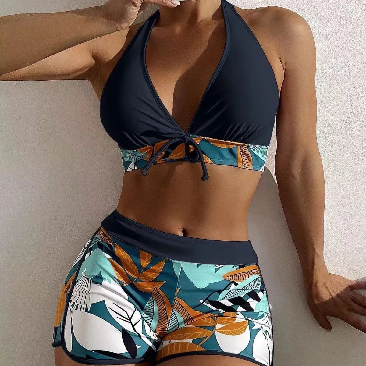 Swimsuit Woman Two Piece Swimsuit Sleeveless Tankini Top High Waist Shorts Swimwear With Tropical Leaf Print Halter Neck