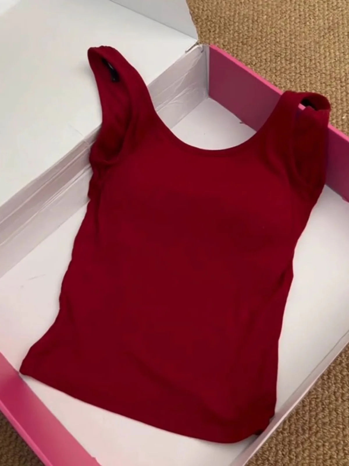 Red Backless Strap Vest Women Summer U Shape Beautiful Back Bra Integrated Sports with Chest Pad Outerwear Top