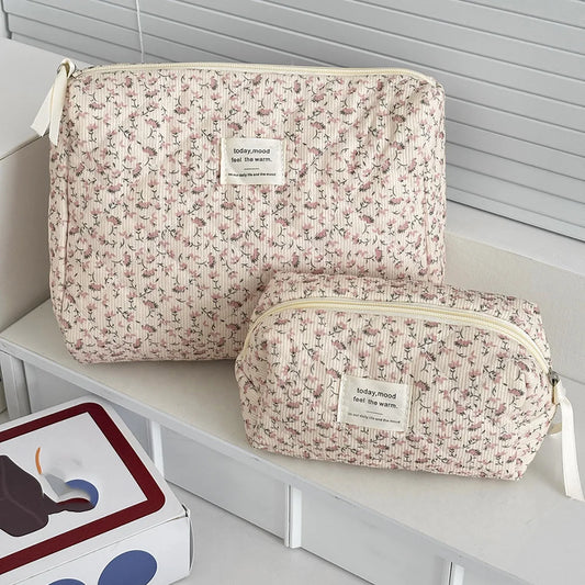 Wholesale Vintage Women Floral Print Cosmetic Pouch Handbag Travel Orgainzer Make Up Storage Bag Large Capacity Quilted Bag